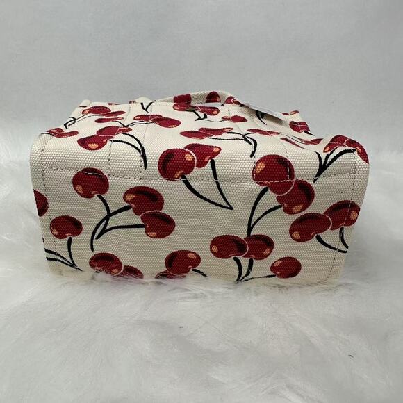 COACH Cargo Tote Bag 20 Crossbody With Cherry Print In Canvas/Chalk Multi CZ104 - Picture 10 of 10